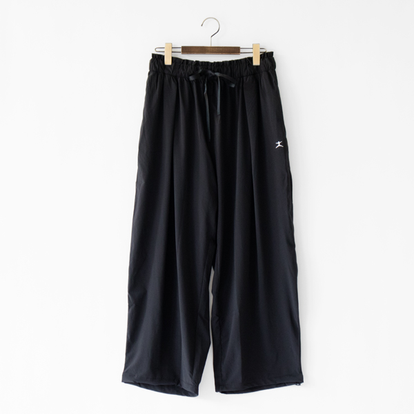 YOGI ワイドパンツ BLACK
