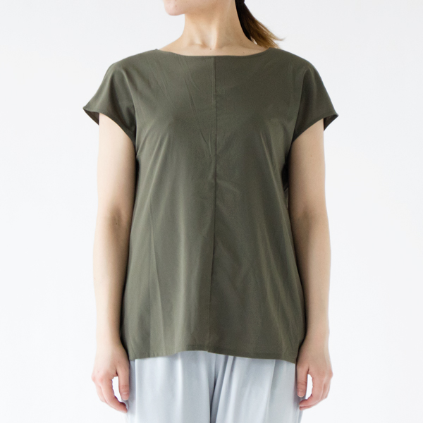 Mサイズ着用、モデル身長：162cm