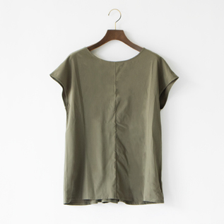 YOGI フレンチスリーブ DARK OLIVE YOGI フレンチスリーブ DARK OLIVE