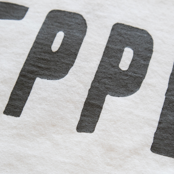 「技巧派」の意味があるPEPPERのマーキングデザイン