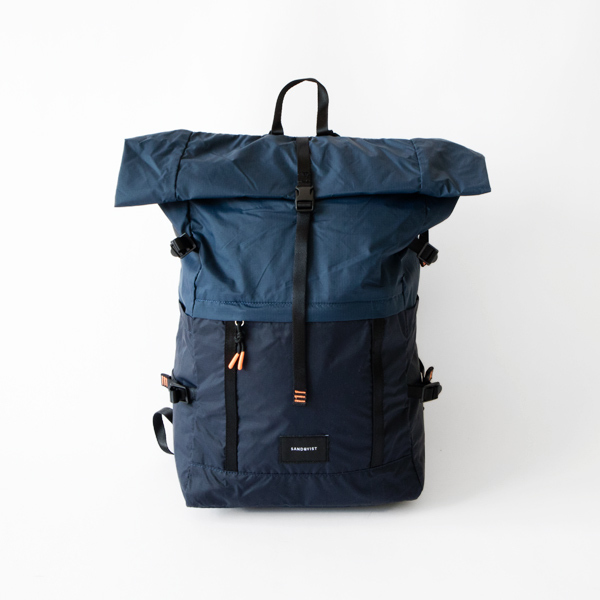 バッグパック　BERNT LIGHTWEIGHT（Multi Navy blue　Evening blue）