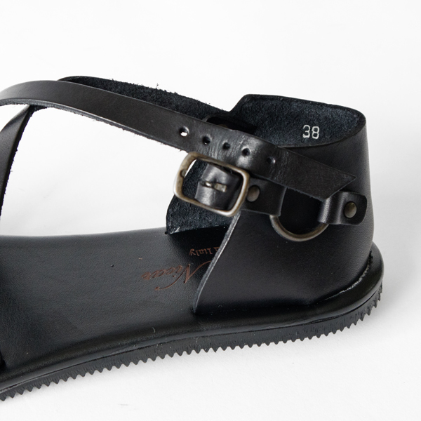 レザーサンダル W0162 NERO（BLACK）／Nuovo Nicar（ヌオヴォニカール