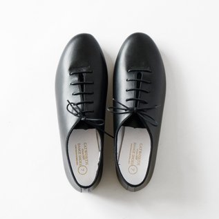 フラットシューズ JazzShoe Black／CATWORTH（カットワース）｜愛着を
