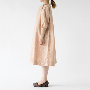 新品タグ付き yarmoギャザードレスワンピースロングコート レッドふんわり 綿 新品タグ付き yarmoギャザードレスワンピースロングコート