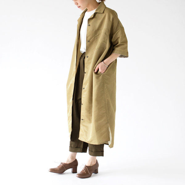 BEIGE（モデル身長：162cm）