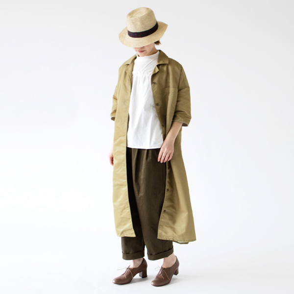 BEIGE（モデル身長：162cm）