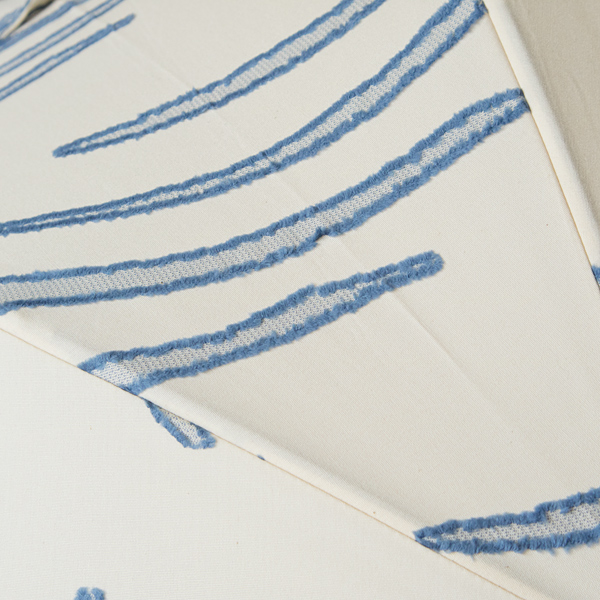 爽やかな夏の風を感じるデザイン