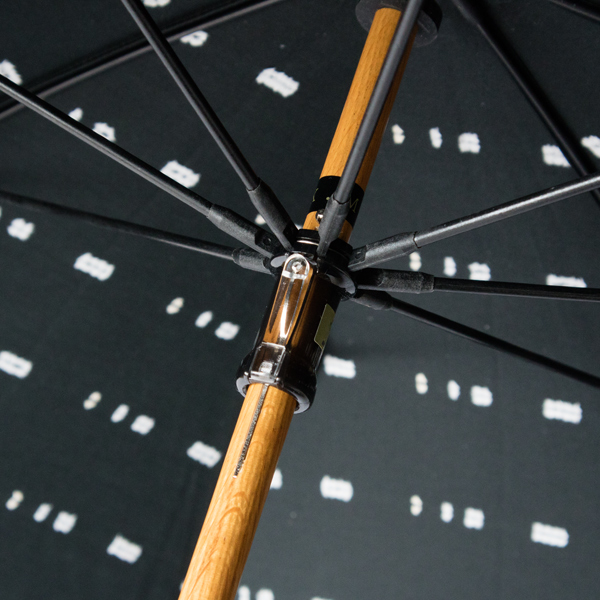 親骨は木製（BLACK）