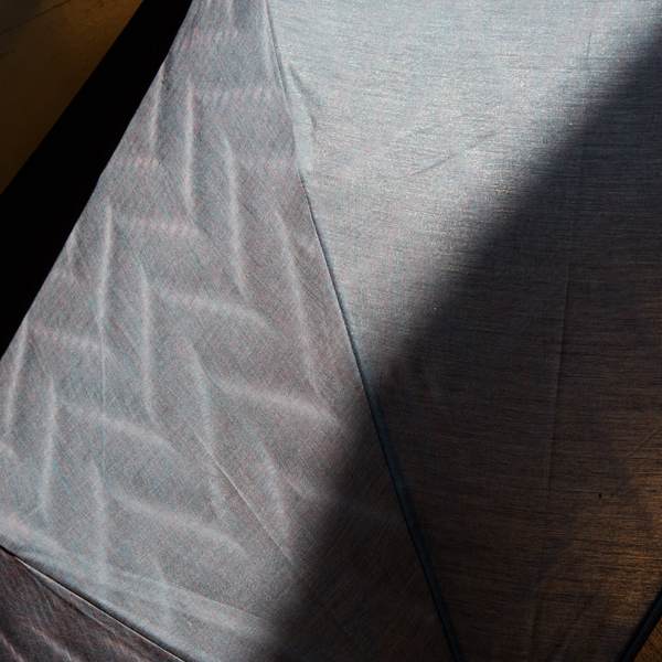 光を楽しむデザイン（パラソル shadow）