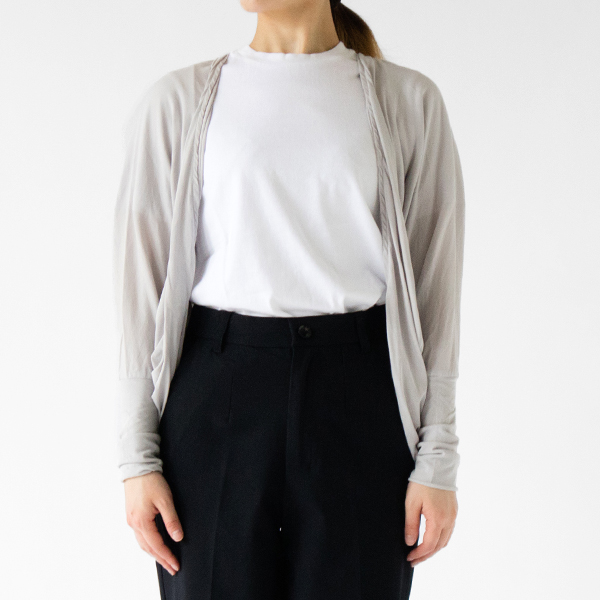 LIGHT GREY(モデル身長：162cm)