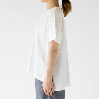 OFF WHITE(モデル身長：162cm)