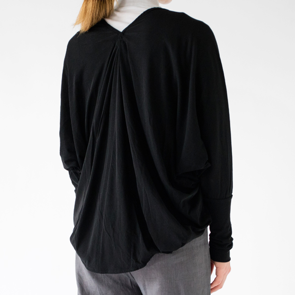 美しいドレープ(BLACK)
