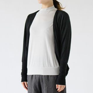 BLACK(モデル身長:162cm) BLACK(モデル身長:162cm)