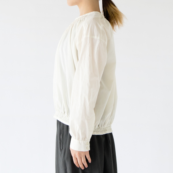 モデル身長162cm