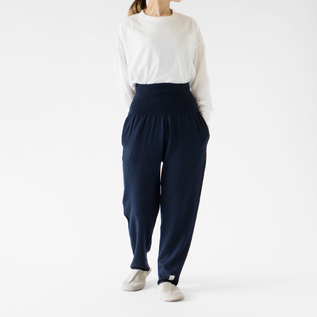 ダークネイビー、モデル身長:162cm ダークネイビー、モデル身長:162cm