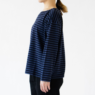 女性モデル身長:162cm(MID NIGHT NAVY/MARINE/T2) 女性モデル身長:162cm(MID NIGHT NAVY/MARINE/T2)