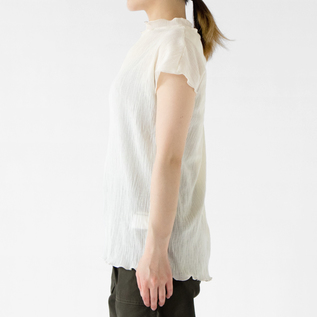 OFF WHITE(モデル身長:162cm) OFF WHITE(モデル身長:162cm)