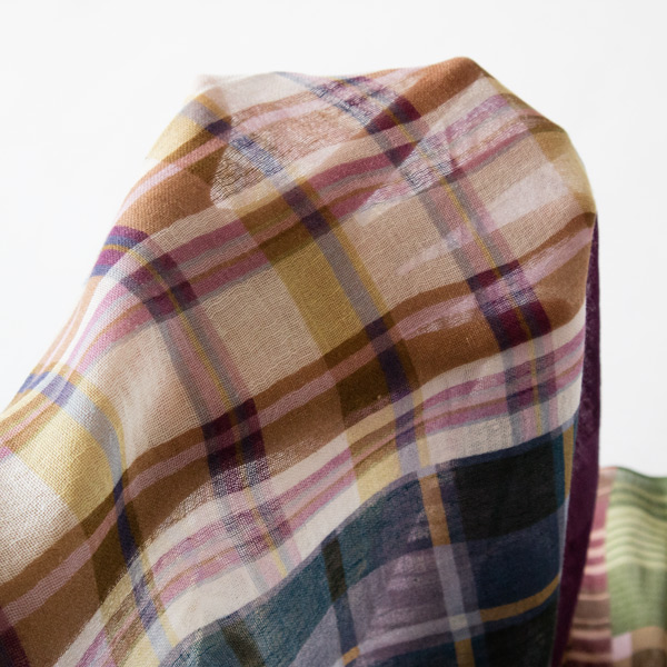 コットンの柔らかさとリネンの通気性で夏場も快適な肌触り コットンの柔らかさとリネンの通気性で夏場も快適な肌触り