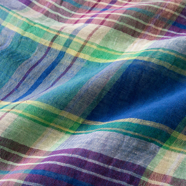 コットンの柔らかさとリネンの通気性で夏場も快適な肌触り