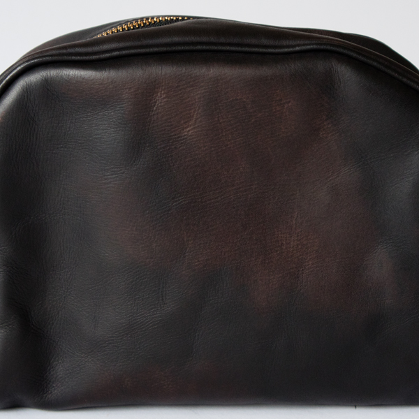 アップ(BLACK)