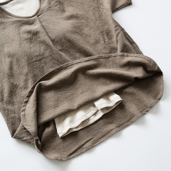 裾(BEIGE)