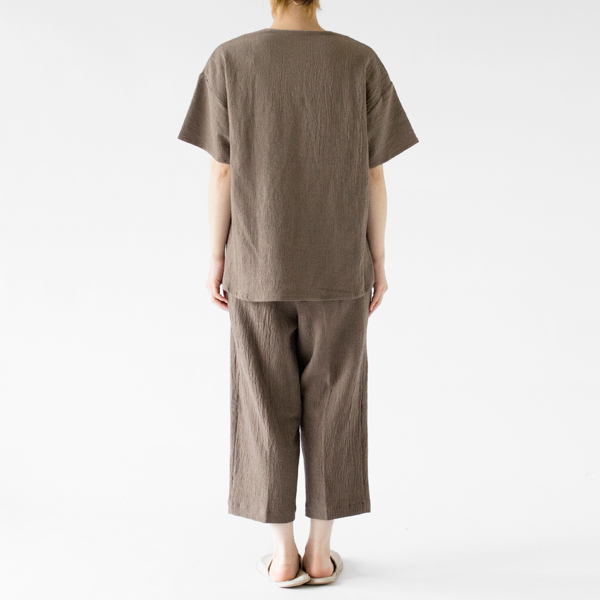 身長：162cm(BEIGE)