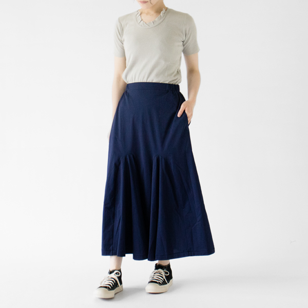 GREY SIZE1（モデル身長：162cm）