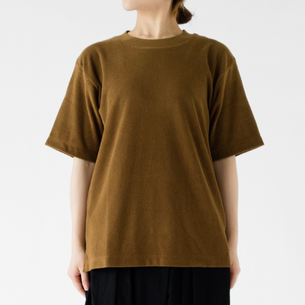 正面（BROWN KHAKI 、モデル身長：162cm）