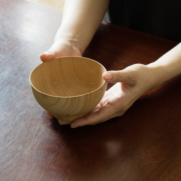 お米にも汁物にも使いやすいベーシックな形(仕上げ前) お米にも汁物にも使いやすいベーシックな形(仕上げ前)