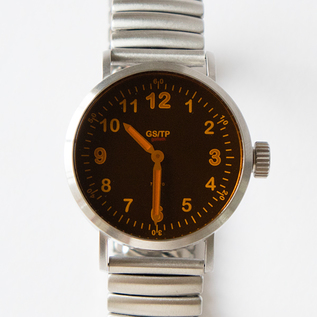 腕時計 GOLIATH ORANGE JUICE QMD04／GS/TP（ジーエスティーピー