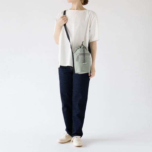 使用イメージ(モデル身長：162cm、GREEN)