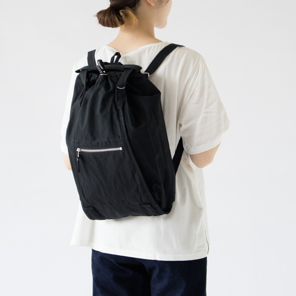 使用イメージ(モデル身長：162cm、BLACK)