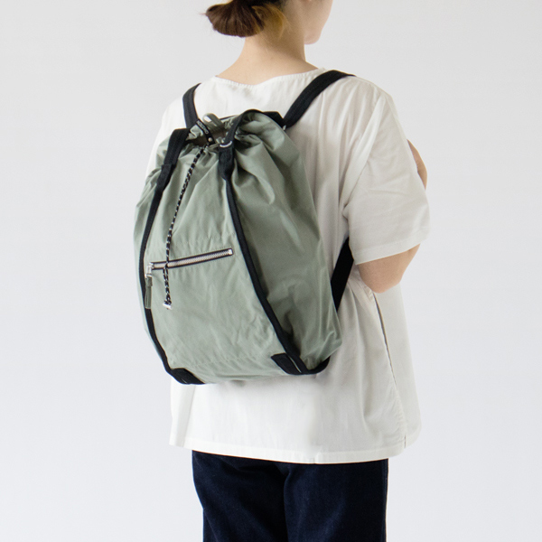 使用イメージ(モデル身長：162cm、GREEN)
