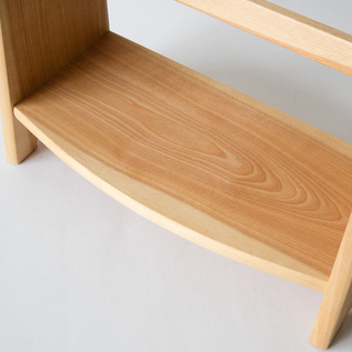 ブックスタンド／Oak Village（オークヴィレッジ）｜愛着を持って