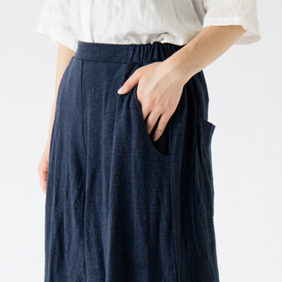 リネンハカマパンツ／Vlas Blomme（ヴラスブラム）｜愛着を持って