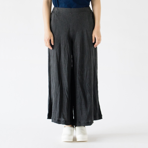 モデル身長162cm(BLACK)