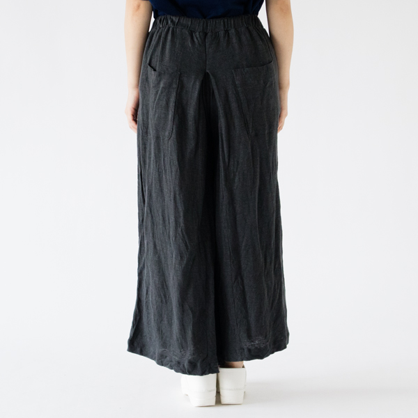 モデル身長162cm(BLACK)