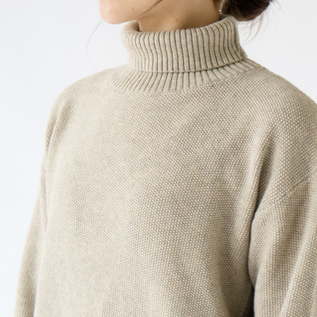 首元(BEIGE) 首元(BEIGE)