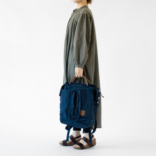 モデル身長162cm(NAVY) モデル身長162cm(NAVY)