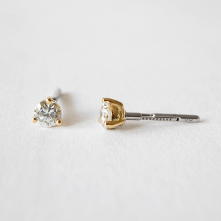 キャッチレスピアス ダイヤ(イエローゴールド 0.38カラット)