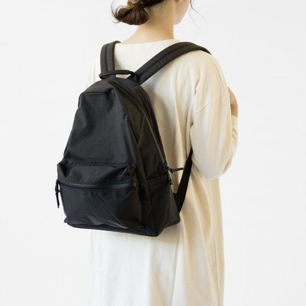 使用イメージ(モデル身長：162cm、BLACK)