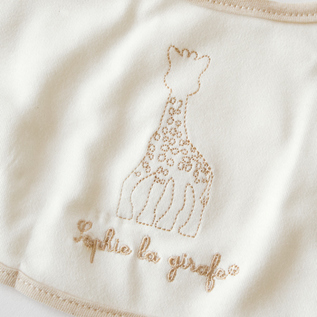 ソフィーが刺繍されています(スタイ) ソフィーが刺繍されています(スタイ)