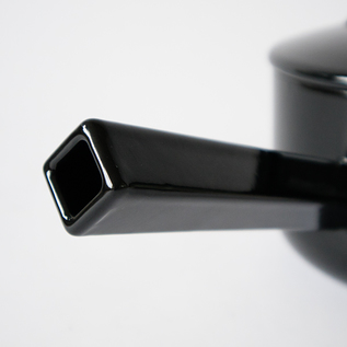 NOMAKU ソースパン17cm／野田琺瑯（のだほうろう）｜愛着を持って