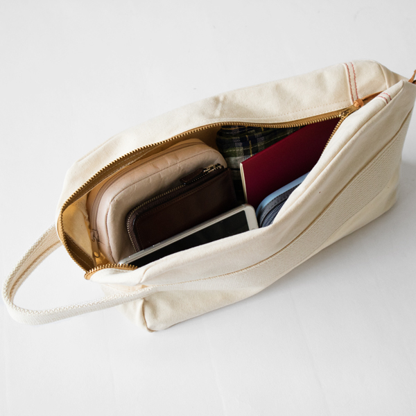 お出かけのバッグとしても お出かけのバッグとしても