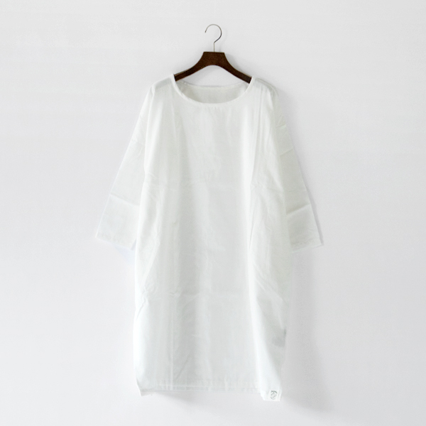 ガーゼラウンドネックワンピース（WHITE）
