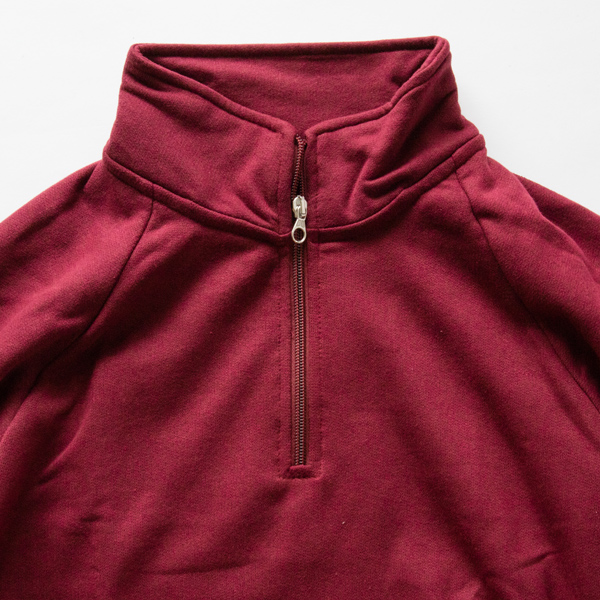 ハーフジップ付き ハーフジップ付き