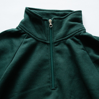 ハーフジップ付き(Verde Bottiglia) ハーフジップ付き(Verde Bottiglia)