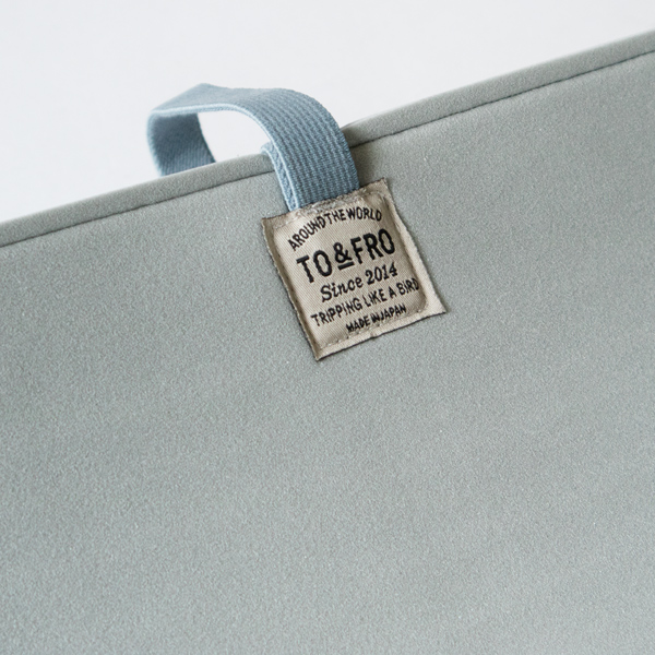 バンドは縫い付けられているため、無くなる心配もありません