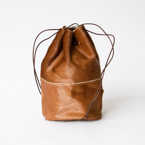 HORSE FUR DRAW STRINGS POUCH/M（巾着ショルダー）