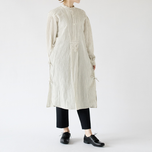 着用イメージ(WHITE×NAVY、モデル身長：162cm)